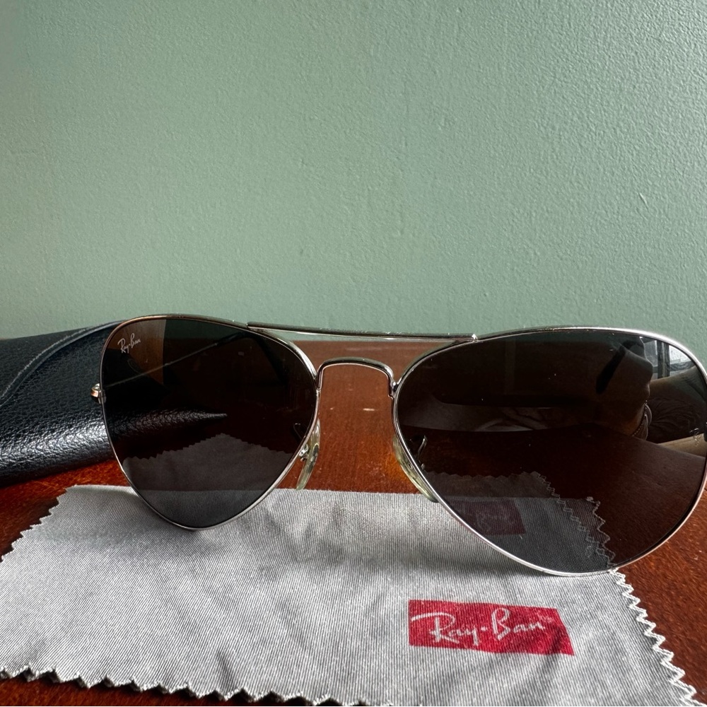 Ray-Ban Silver Frame Sunglasses with Dark Lenses